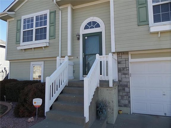 3rd image of 603 Fall Creek Dr