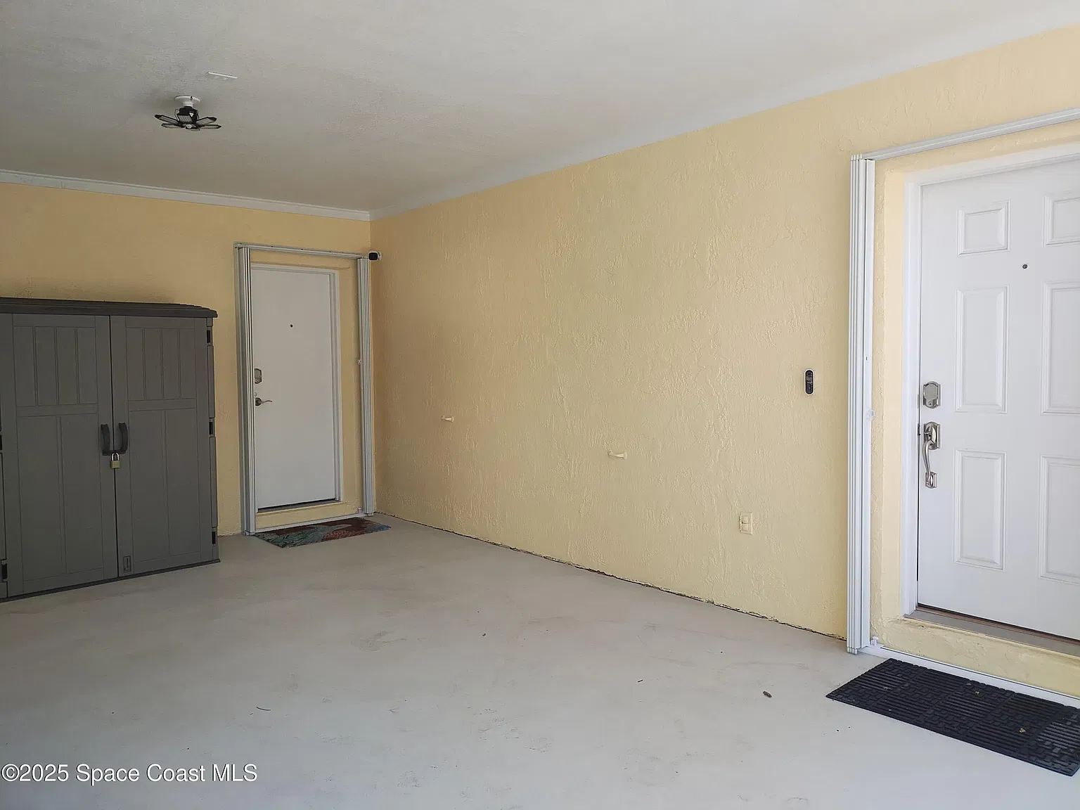2 bed, 2.5 bath, 1794 sqft, $2,700 — Photo 3