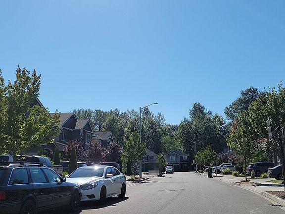 4th image of 12616 37th Pl NE