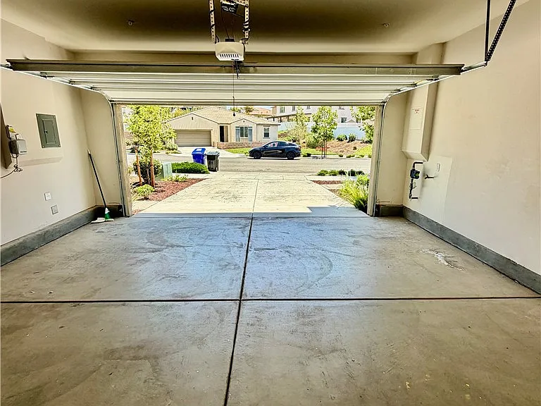 2755 Arches Ct — Photo 21