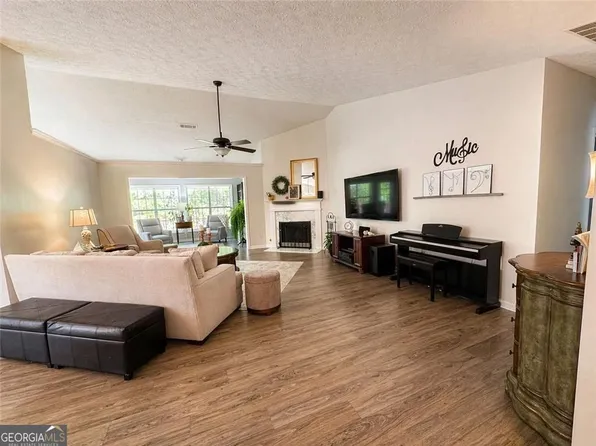 2263 Hansford Pass, Buford, GA 30519