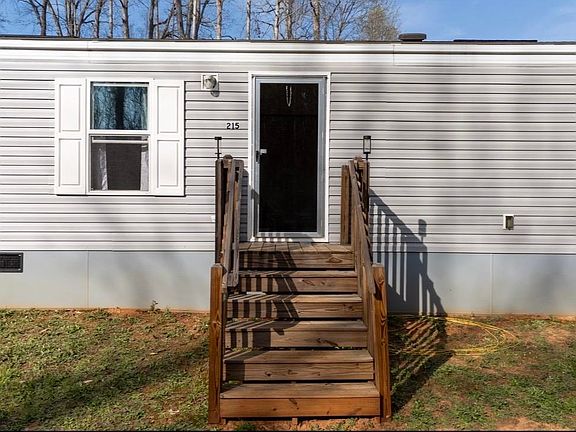 2nd image of 215 Jordan Dr