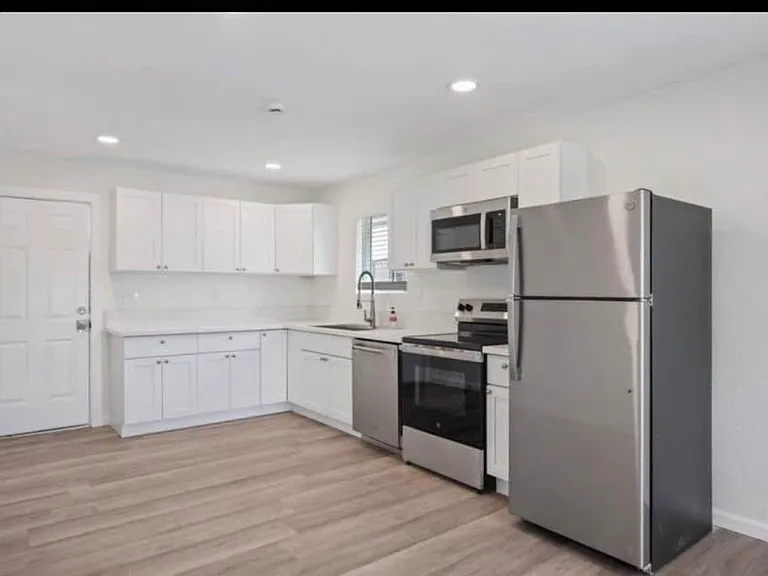 4537 Anita Ave #2 — Photo 5