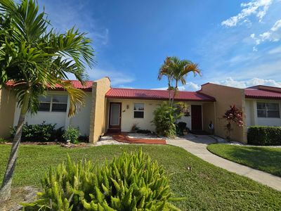 146 Lake Anne Drive, West Palm Beach, FL, 33411