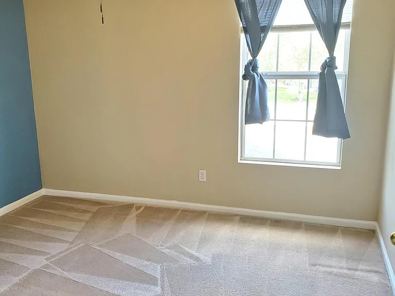 1625 Vineland Cir #B — Photo 23