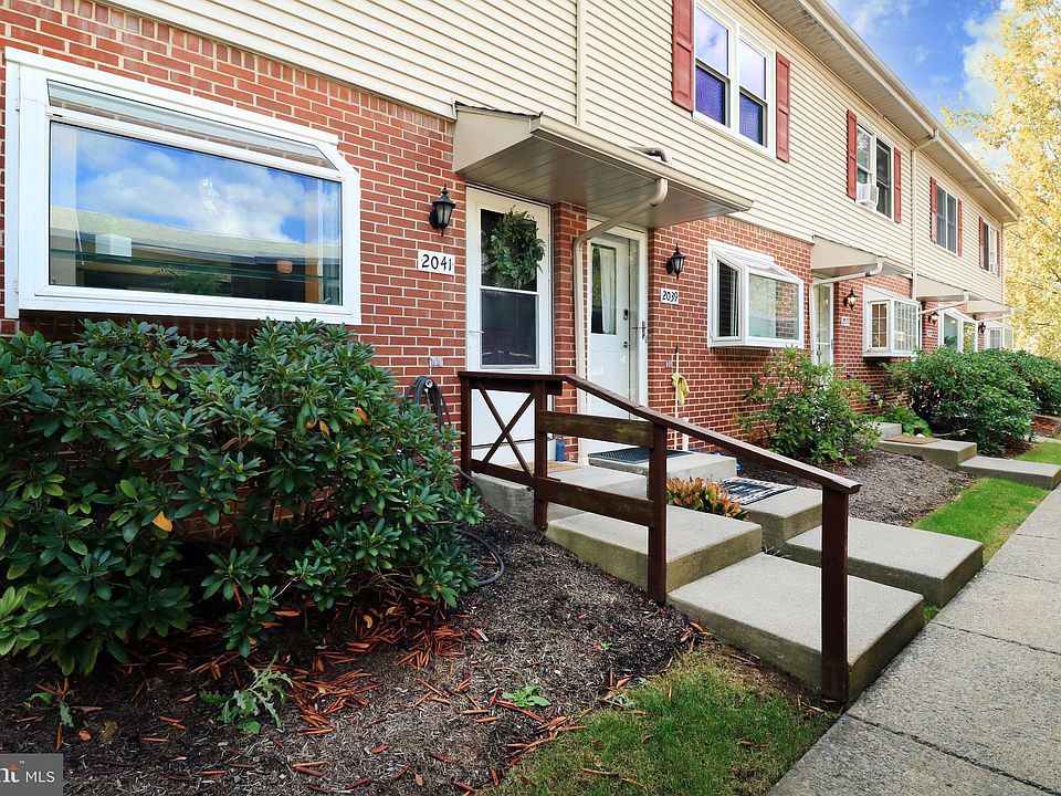 1st image of 2041 Mary Ellen Ln