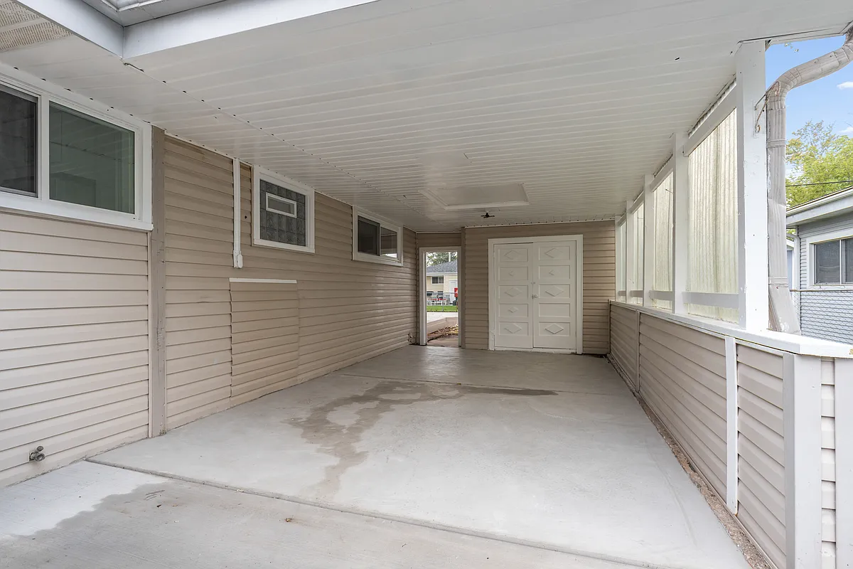 Building Photo - 388 Nancy Ln