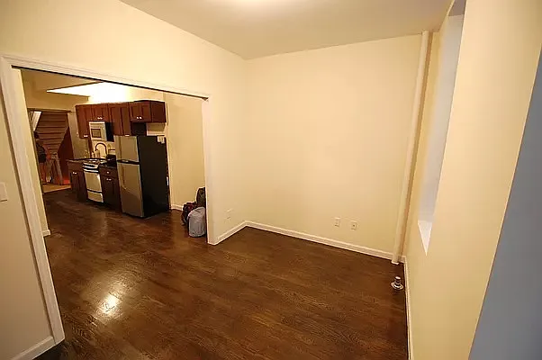 Rented by REAL New York | media 18