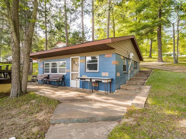 35761 Lake St, Cohasset, MN 55721