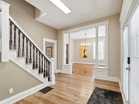 3rd image of 6368 Meis Ave