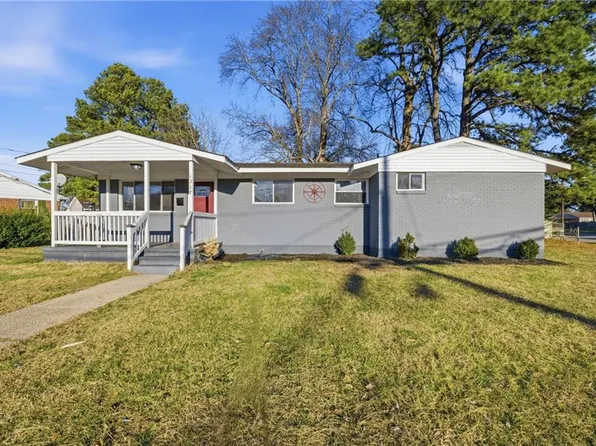 1517 Ekstine Dr, Portsmouth, VA 23701