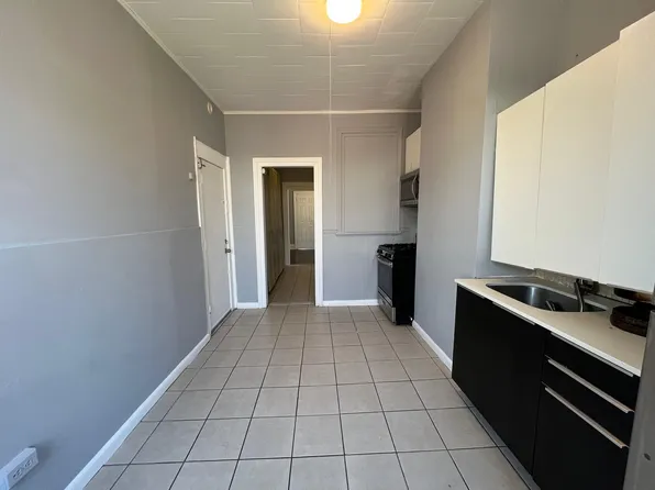 218 Bowers St, Jersey City, NJ