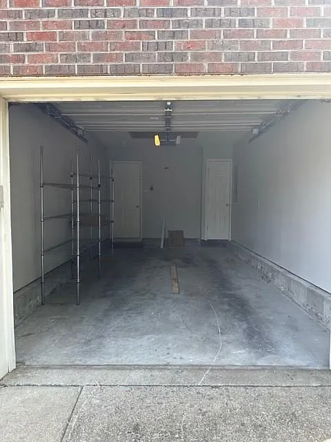 2 bed, 954 sqft, $1,850 — Photo 2