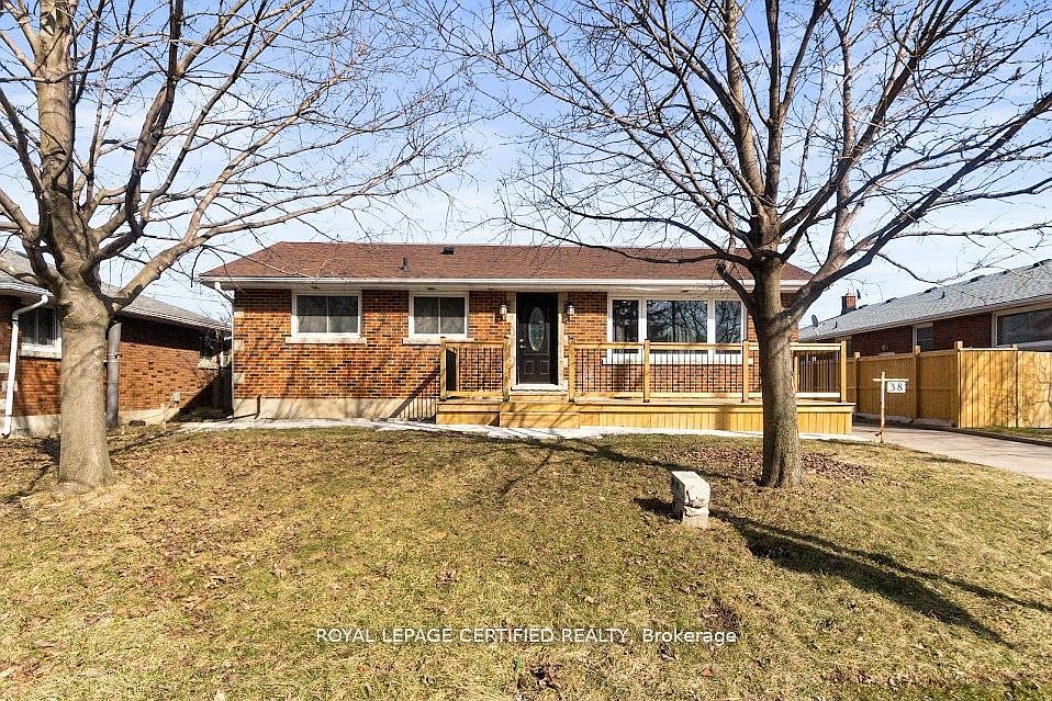 1st image of 38 Collier Rd N