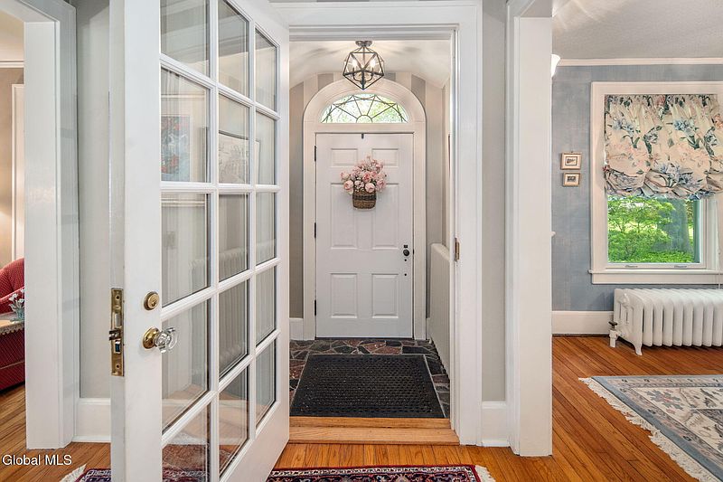 3rd image of 1630 New Scotland Road