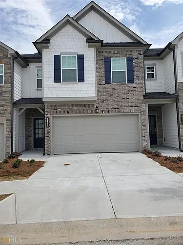 1122 Lossie Ln Photo 1