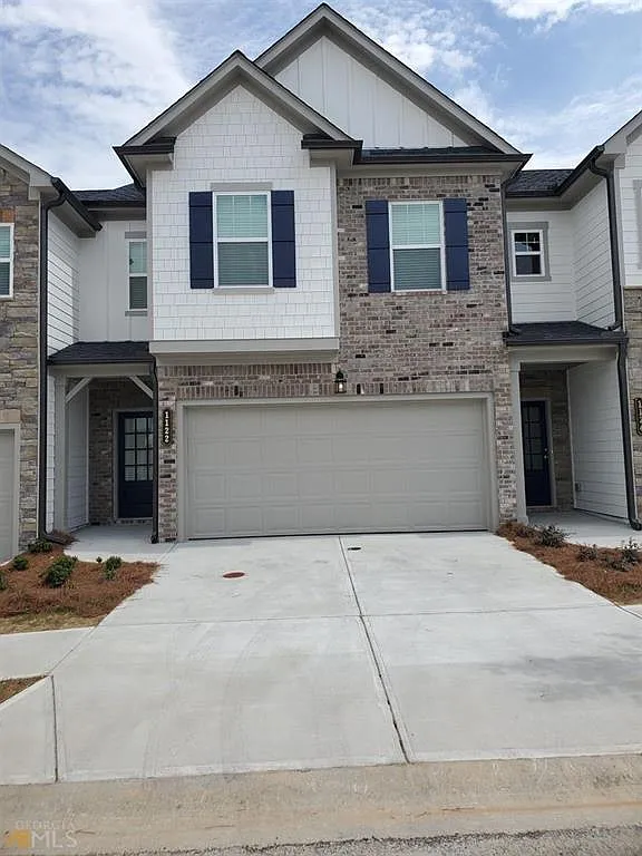 1122 Lossie Ln photo 1