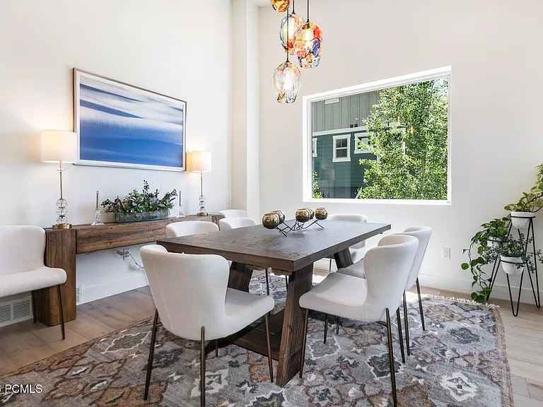 5310 N Lauralwood St — Photo 11