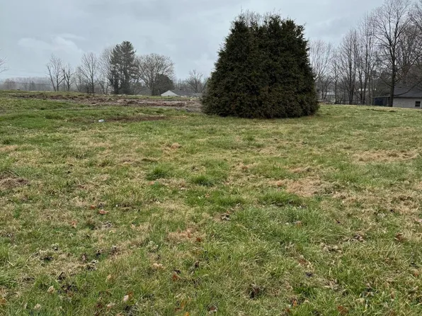 130 Riley St, Stamping Ground, KY 40379