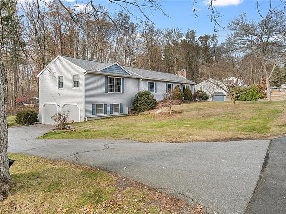 3rd image of 21 Berry Road