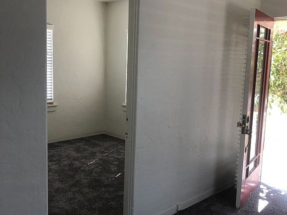 2nd image of 3819 Park Blvd