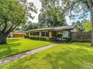 402 Childers Ave, Benbrook, TX 76126