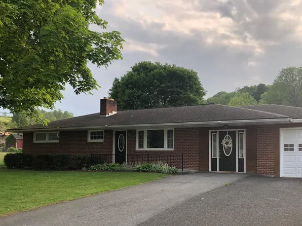 124 Maple St, Hyndman, PA 15545