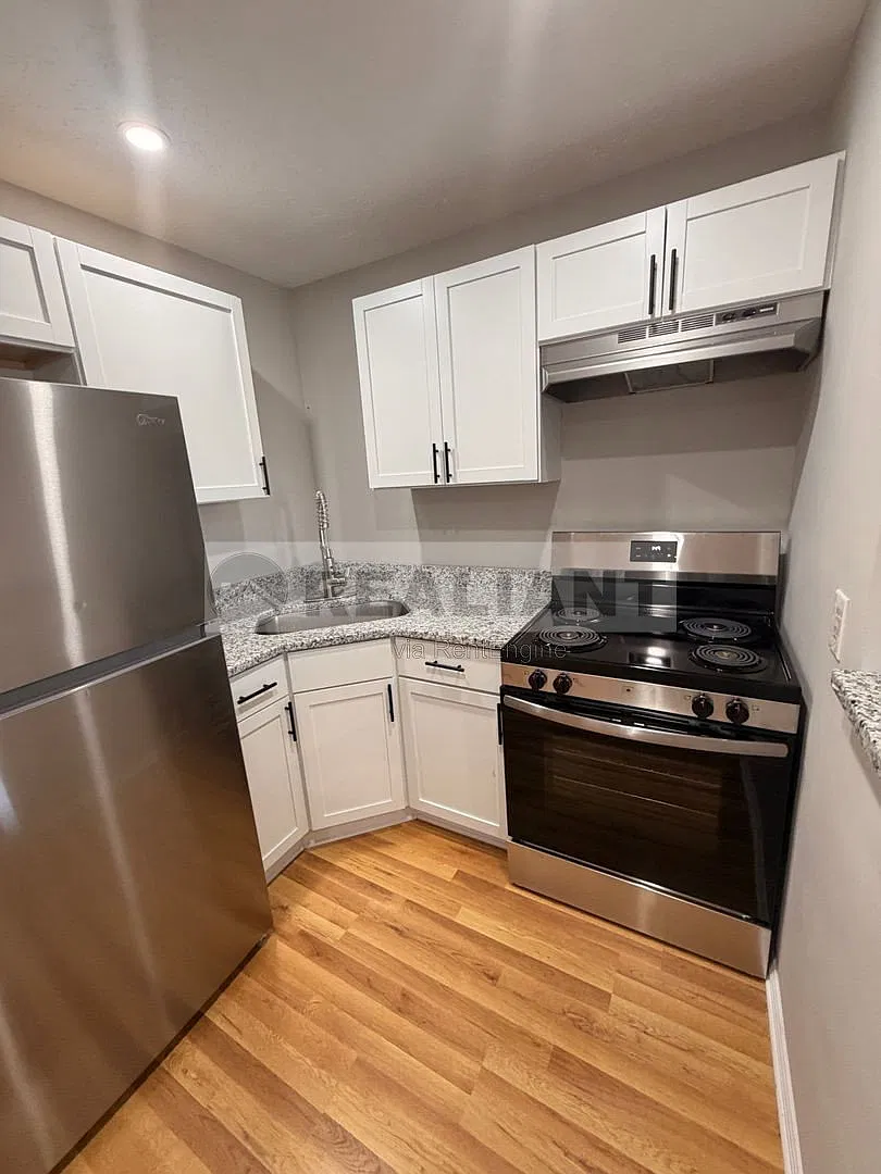 1 bed, 1.0 bath, $1,150 — Photo 1