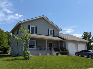 14921 Pine View Dr, Grandview, MO 64030