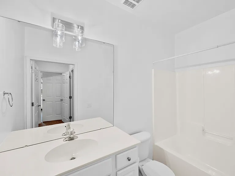 3228 Margellina Dr — Photo 22