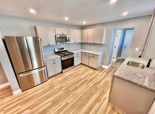 106 Railroad St #1, Methuen, MA 01844