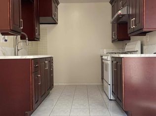 4109 W 5th St APT V4, Santa Ana, CA 92703