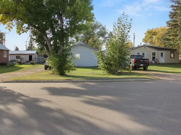 4809 E 49th St, Sedgewick, AB T0B 4C0
