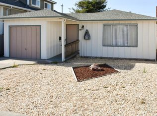 579 Myrtle St, Half Moon Bay, CA 94019