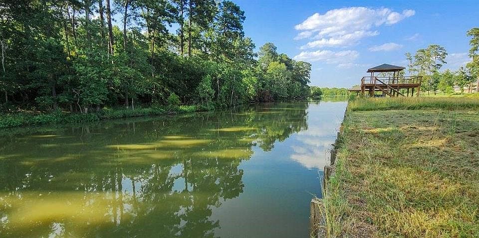 1st image of 130 Kings Lake Estates Boulevard