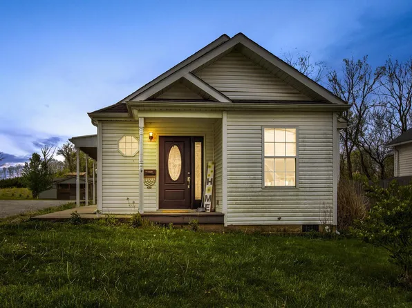 522 E Locust St, Mount Sterling, KY 40353