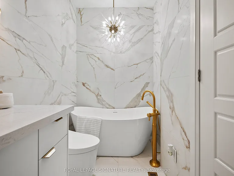 3736 Mangusta Ct — Photo 31