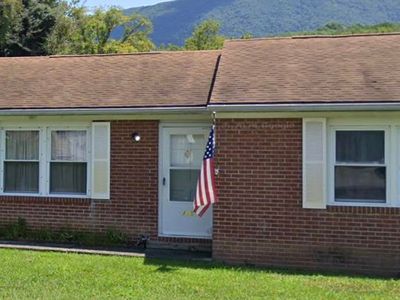 117 Dogwood Ln, Narrows, VA, 24124