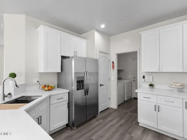 1433 N 80TH Lane, Phoenix, AZ 85043