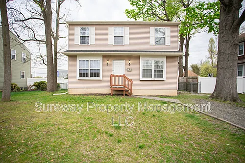 5729 Irving Ave Photo 1