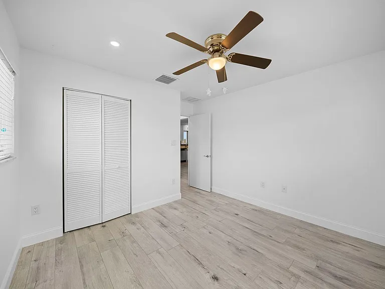 645 95th Ave N #1 — Photo 12