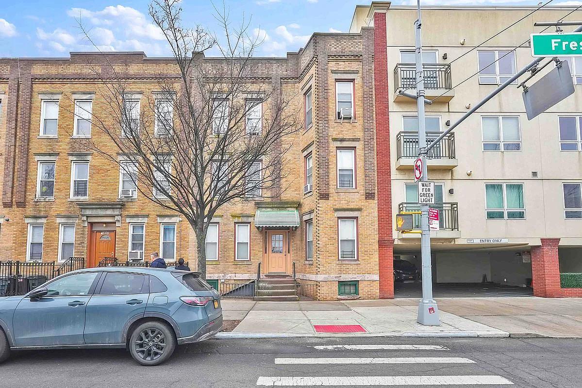 63-40 Fresh Pond Rd #6FAM photo 1