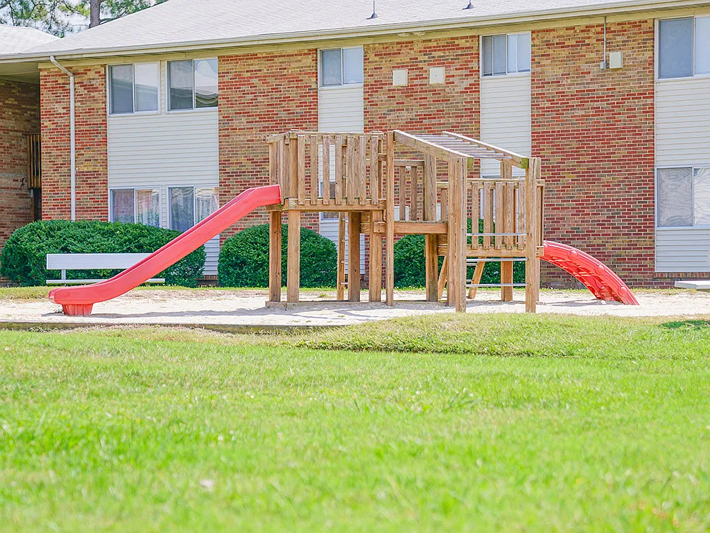 Andover Apartments — Photo 4