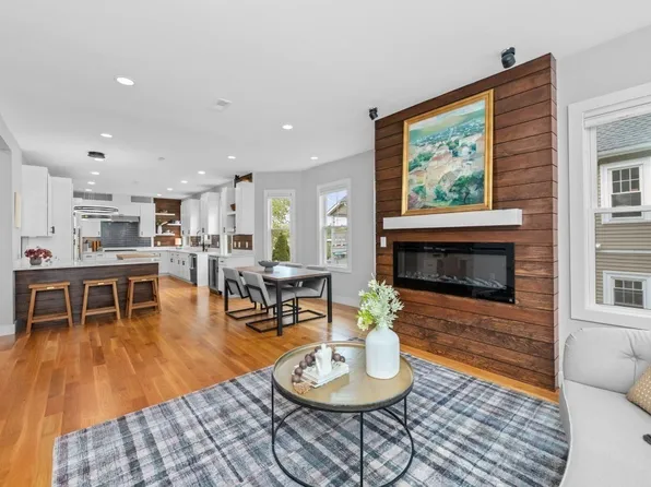 61 Paul Revere Rd Floor 2, Arlington, MA 02476