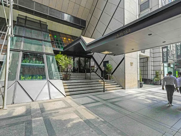 117 East 57th Street image 16 of 17