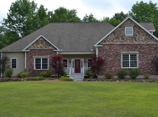 58 Gillespie Rd, Charlton, MA 01507