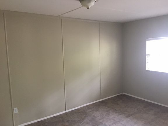 4th image of 737 S Stone Ave