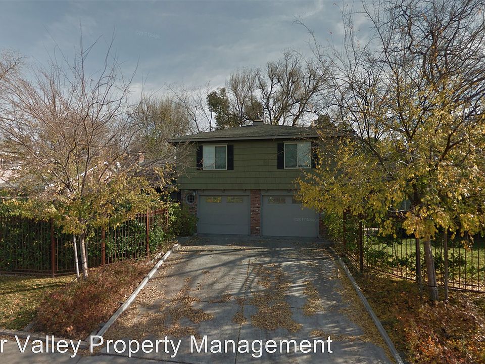 2nd image of 3048 Watt Ave