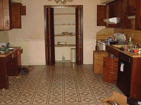 4th image of 49 Sommerset Dr