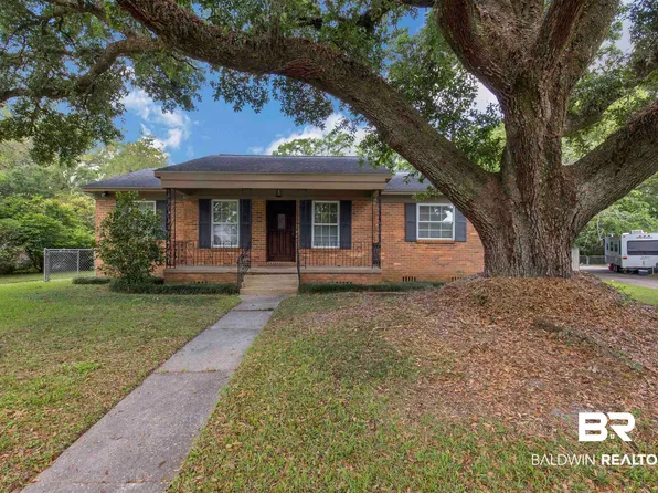 2774 N Grafhill Dr, Mobile, AL 36606